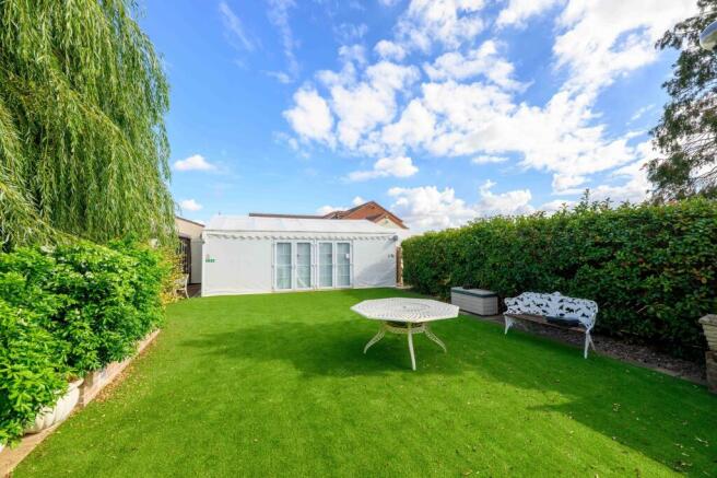Attractive Gardens