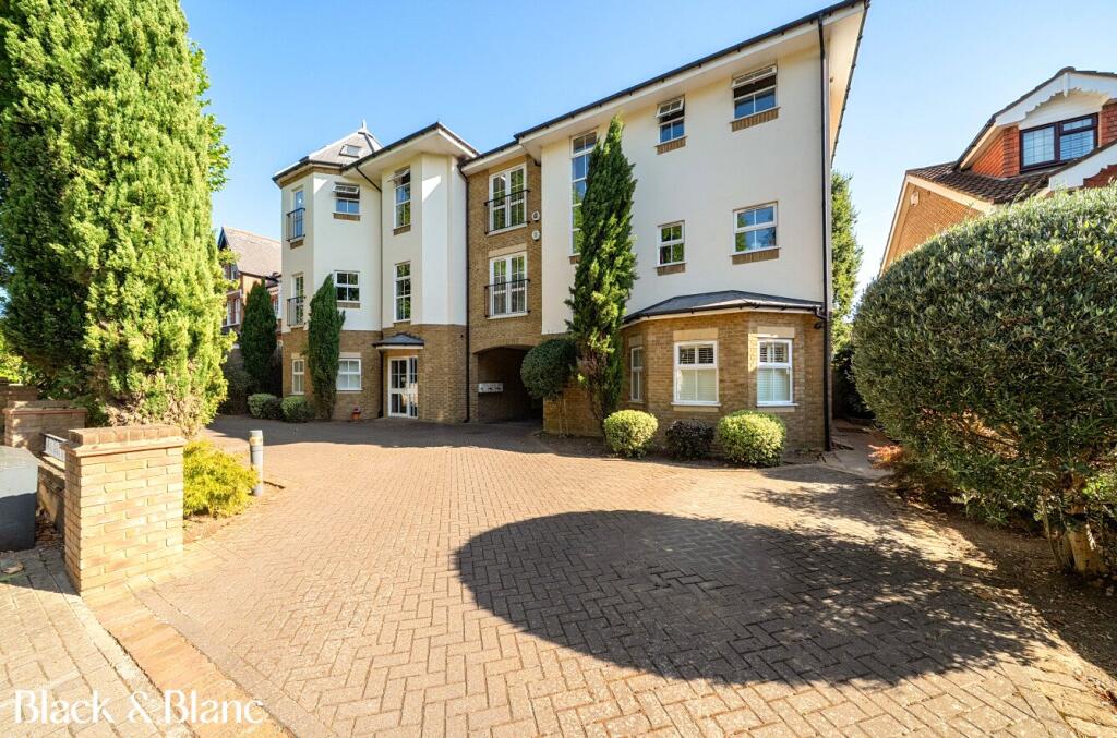 Main image of property: Cranleigh House, 16 Overbury Avenue, Beckenham, BR3