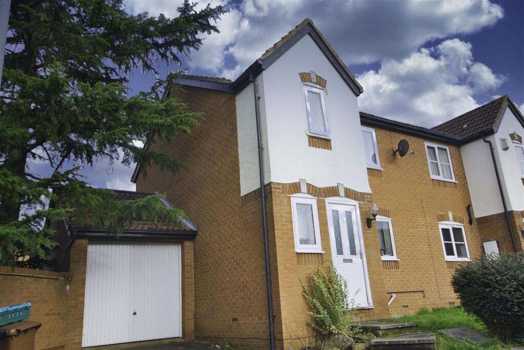 Main image of property: Worcester Close, Northampton
