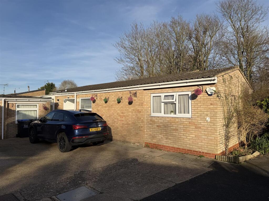 Main image of property: Stidfall Grove, Leamington Spa