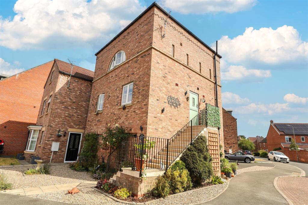 Main image of property: Lochranza Road, Thirsk