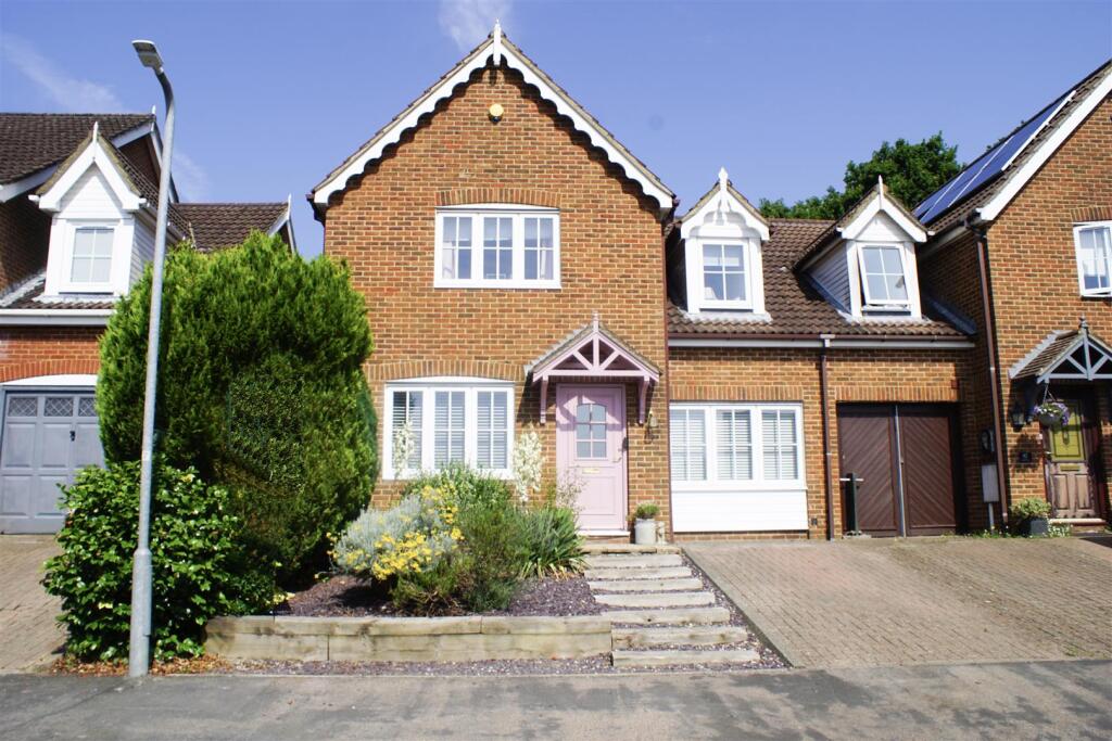 Main image of property: Lime Way, Heathfield, TN21 8YB