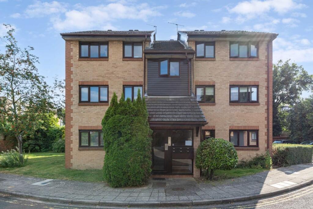 Main image of property: Beaulieu Place, Chiswick