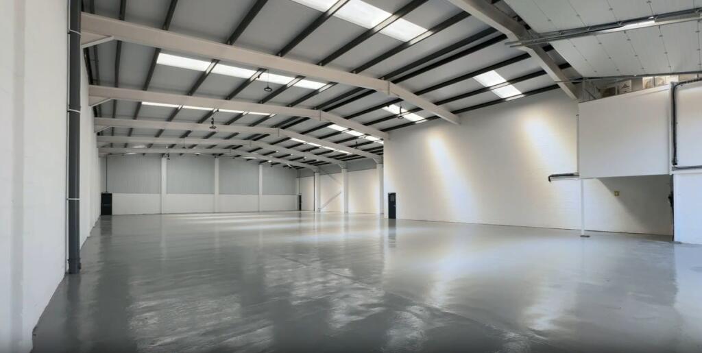 Long Lane Warehouse 1.jpg