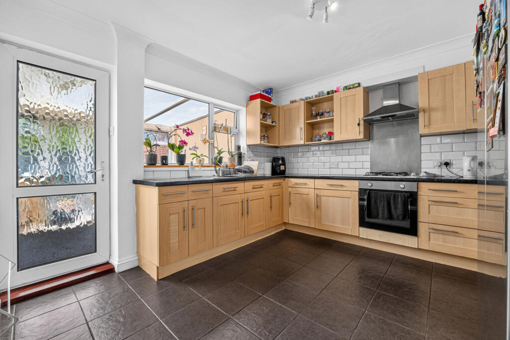 Main image of property: Rushcliffe Road, Grantham, Lincolnshire