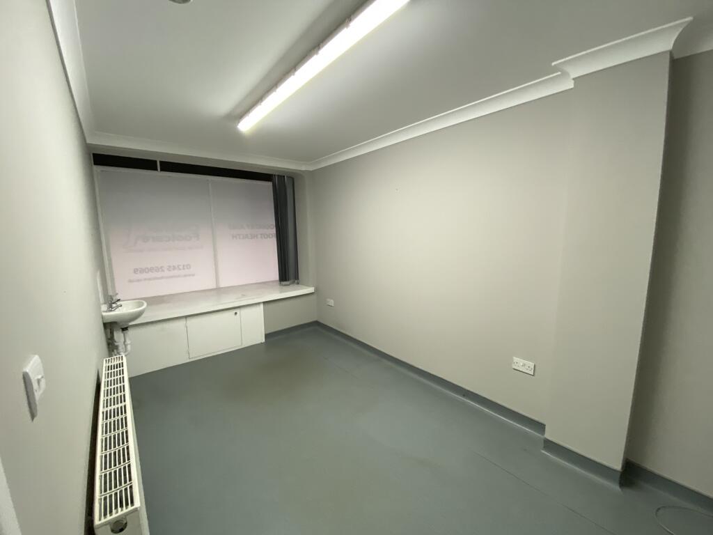 Main image of property: 2 Beehive Lane, Chelmsford, Essex, CM2 9SX