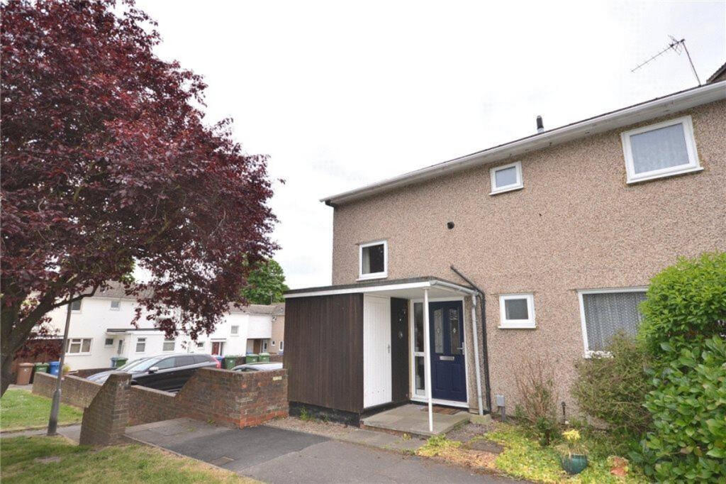 Main image of property: Wroxham, Reading, RG12