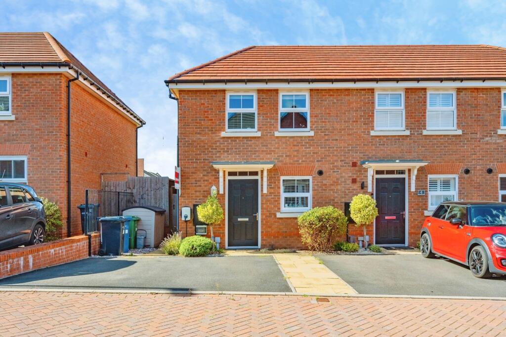 Main image of property: Netherfield View, Tamworth, Staffordshire, B78