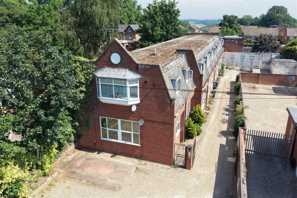 Main image of property: Norcot Road, Tilehurst, Reading