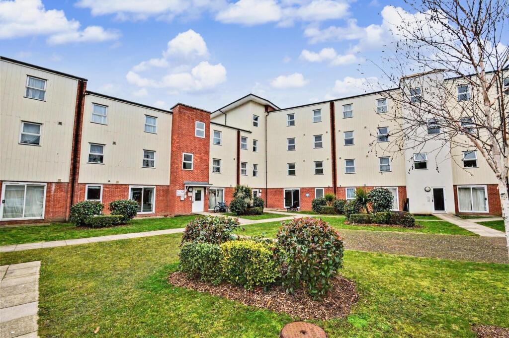 Main image of property: Broomwade Close, Ipswich