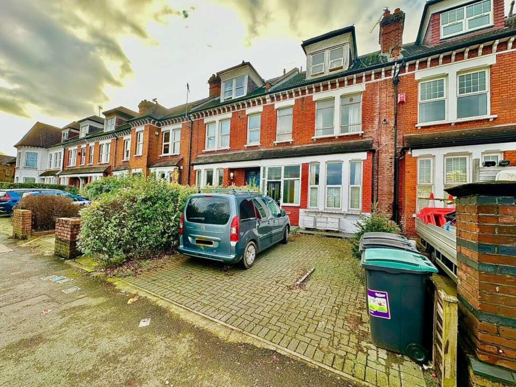 Main image of property: Bounds Green Road, Wood Green, London N22