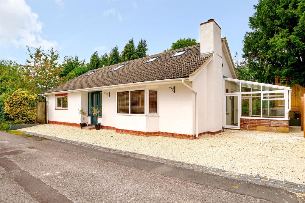 Main image of property: Olivers Battery Gardens, Winchester, SO22