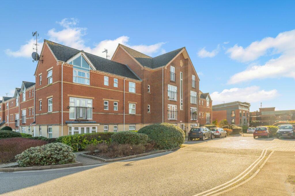 Main image of property: Purston House, Alma Road, Banbury