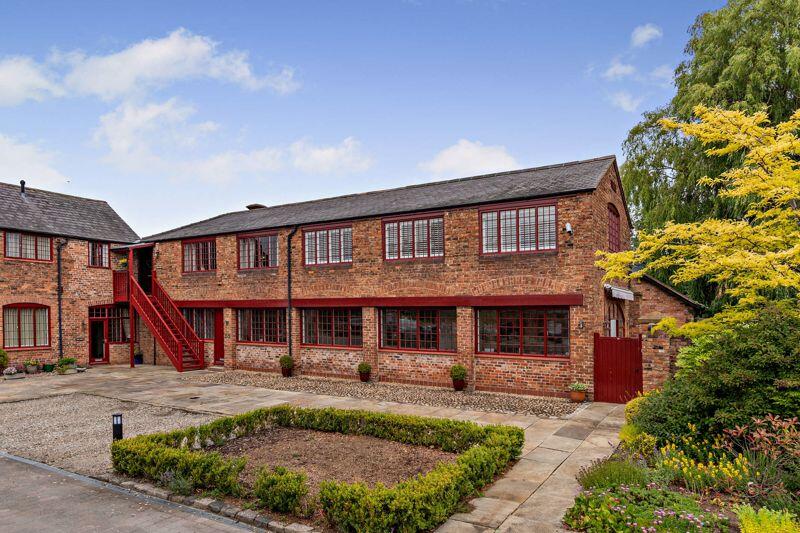 Main image of property: Cuckoo's Nest, Cheshire
