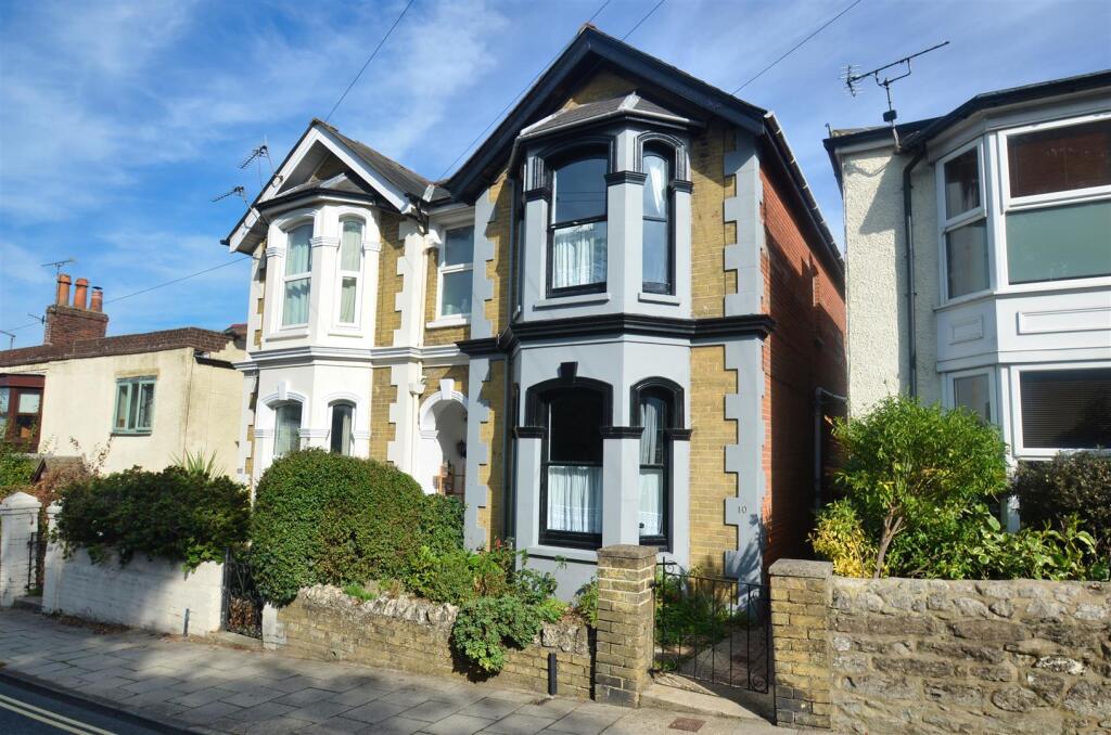 Main image of property: CENTRAL RYDE