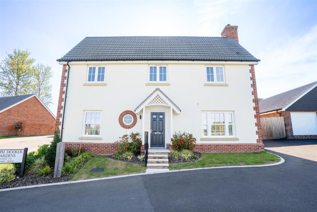 Main image of property: Joseph Hooker Gardens, Halesworth