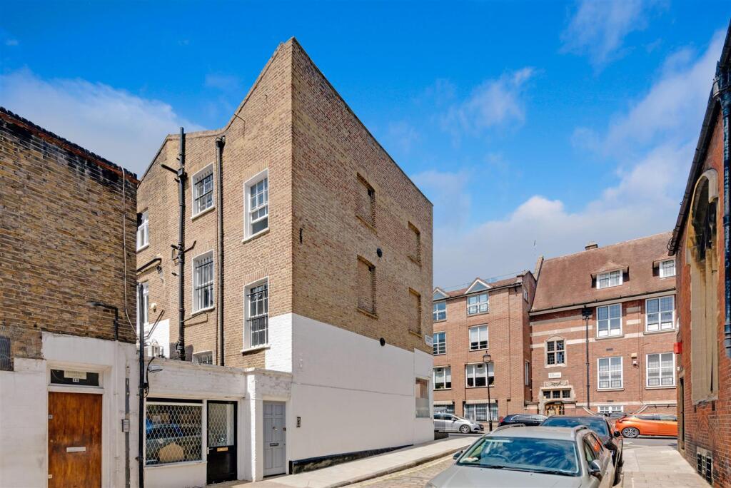Main image of property: Ivor Place, London