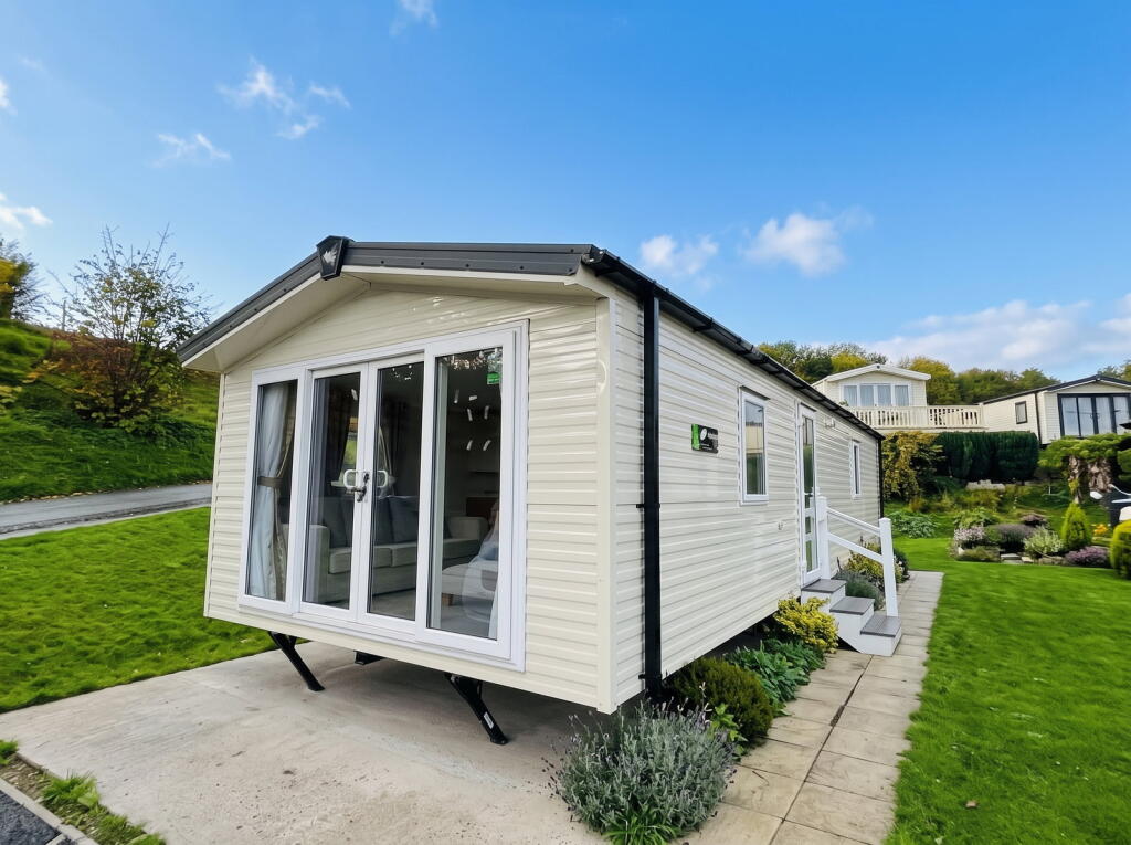 Main image of property: Willerby Linwood, Riverdane Holiday Park, Cheshire