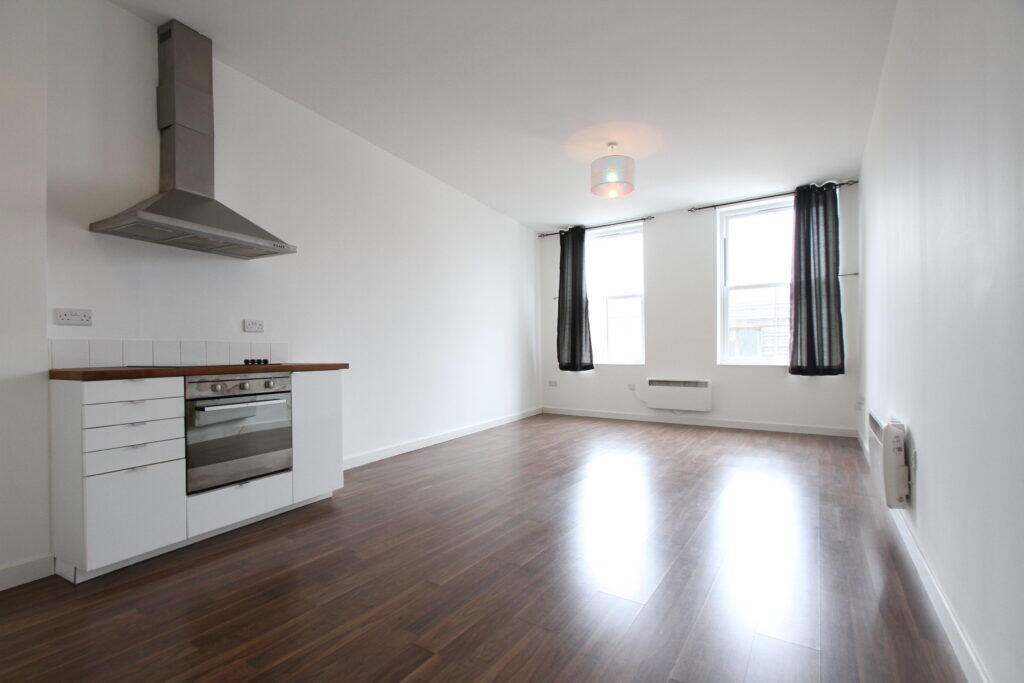 Main image of property: Parsons Street, Banbury, Oxon, OX16 5NA