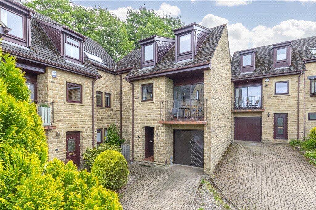 Main image of property: Ilkley Hall Park, Ilkley, LS29