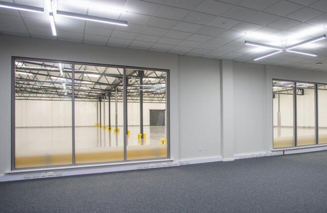 30 Murdock Road Bicester   internal 2.jpeg