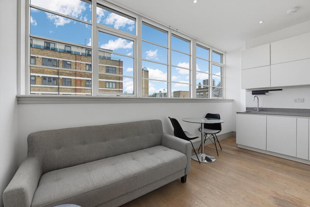Main image of property: Philpot Street, London, E1