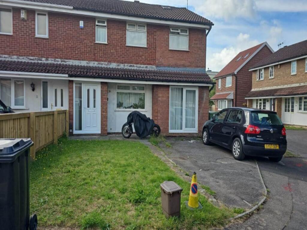 Main image of property: 12 Craiglee Drive, Cardiff Bay,