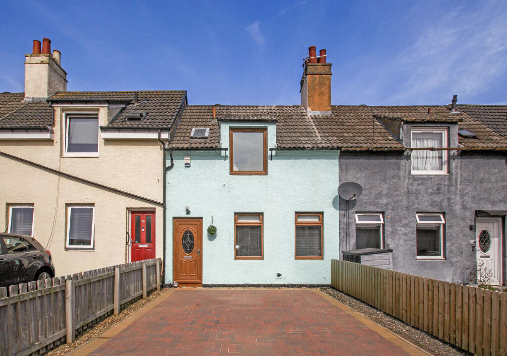 Main image of property: 29, Hamilton Place, Rosyth, Fife, KY11 2PJ