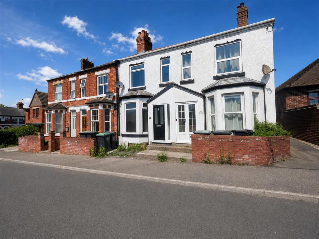 Main image of property: 8 Harcourt Street, Raunds, Wellingborough, NN9 6LZ