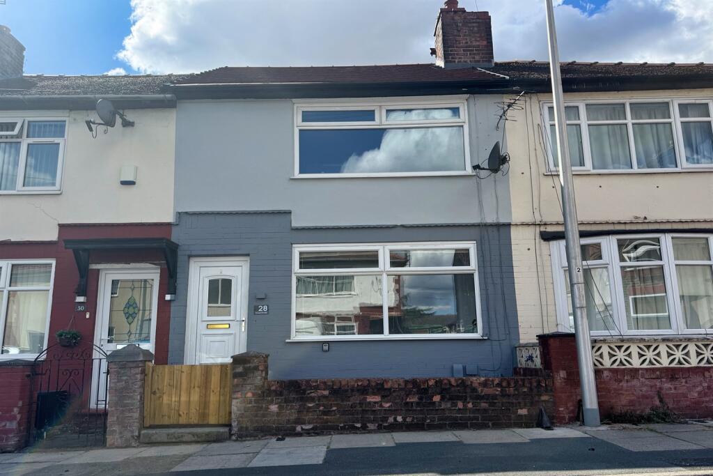 Main image of property: Wood Street, Widnes WA8