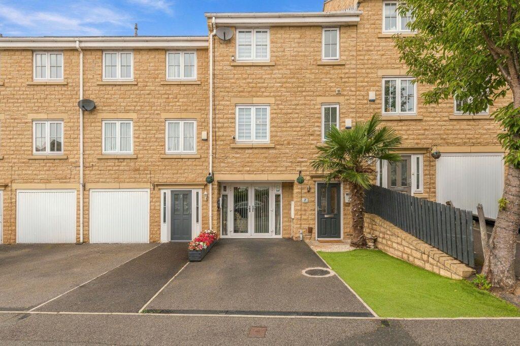 Main image of property: Brunswick Place, Heckmondwike