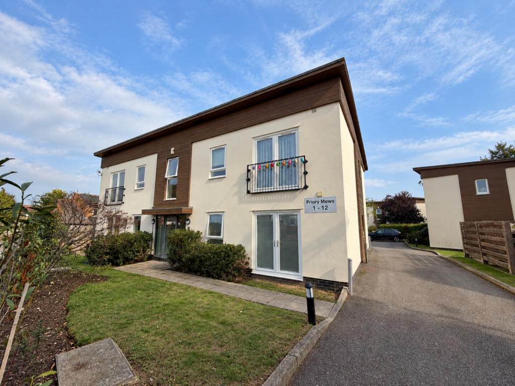 Main image of property: Priory Mews, 10 Priorywood Drive, Leigh-On-Sea