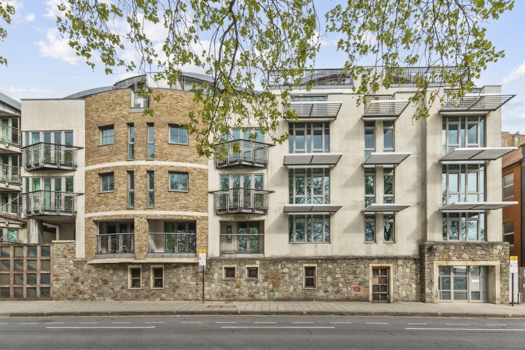 Main image of property: Hotwell Road, City Centre, Bristol, BS8