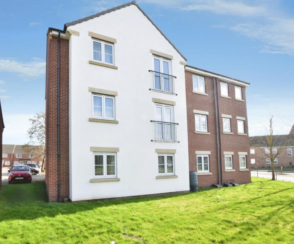 Main image of property: Pintail Close, Scunthorpe