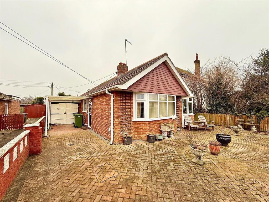 Main image of property: Seaward Walk, Caister-On-Sea