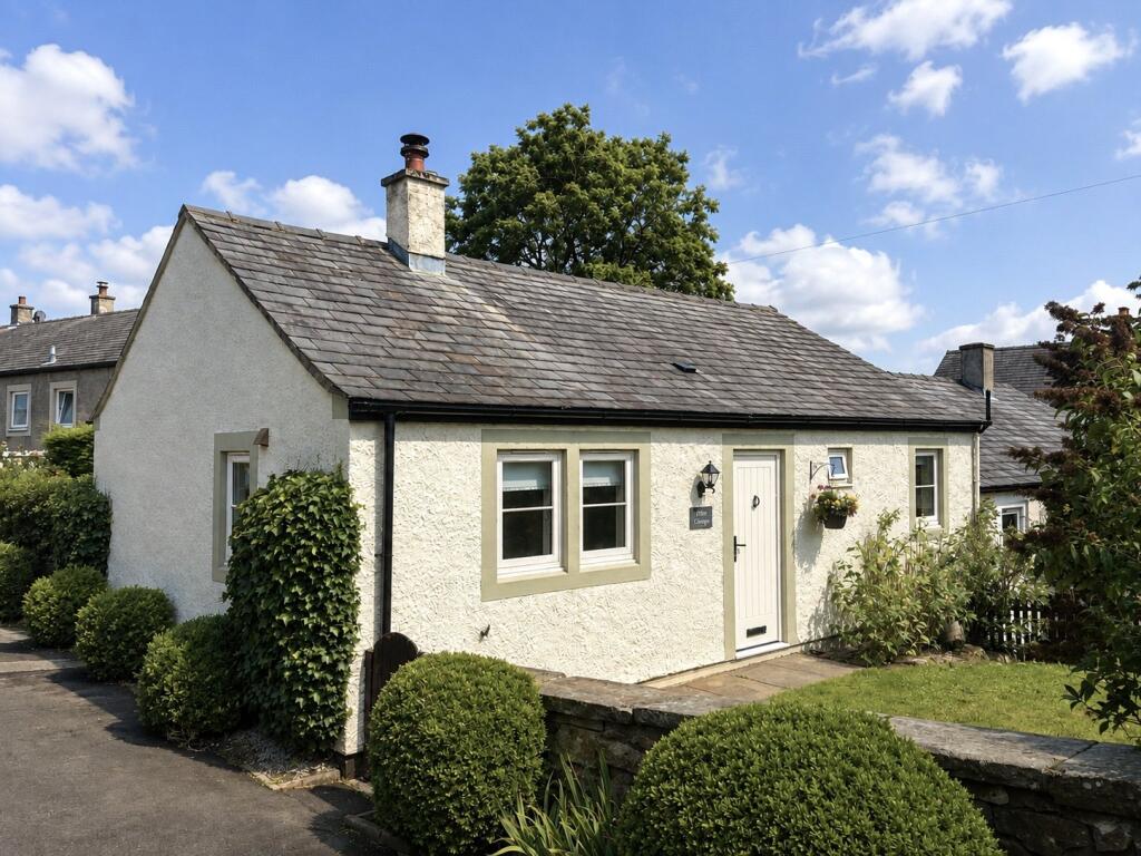 Main image of property: Warren Fold, Hurst Green, BB7