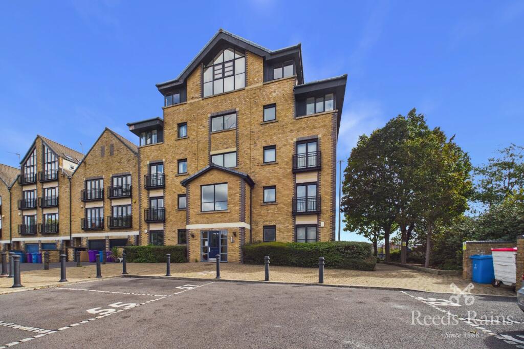 Main image of property: South Ferry Quay, Liverpool, Merseyside, L3