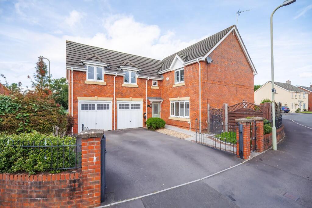 Main image of property: Waterton Close, Waterton, Bridgend County Borough, CF31 3YE