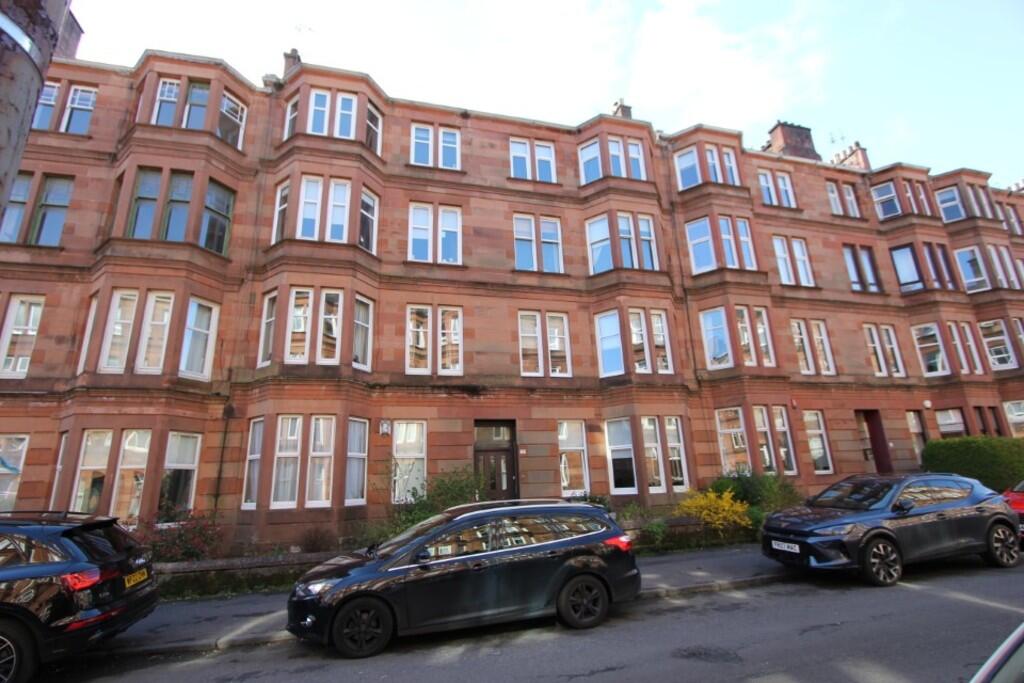 Main image of property: SHAWLANDS- STRATHYRE STREET-G41 3LW- FURNISHED