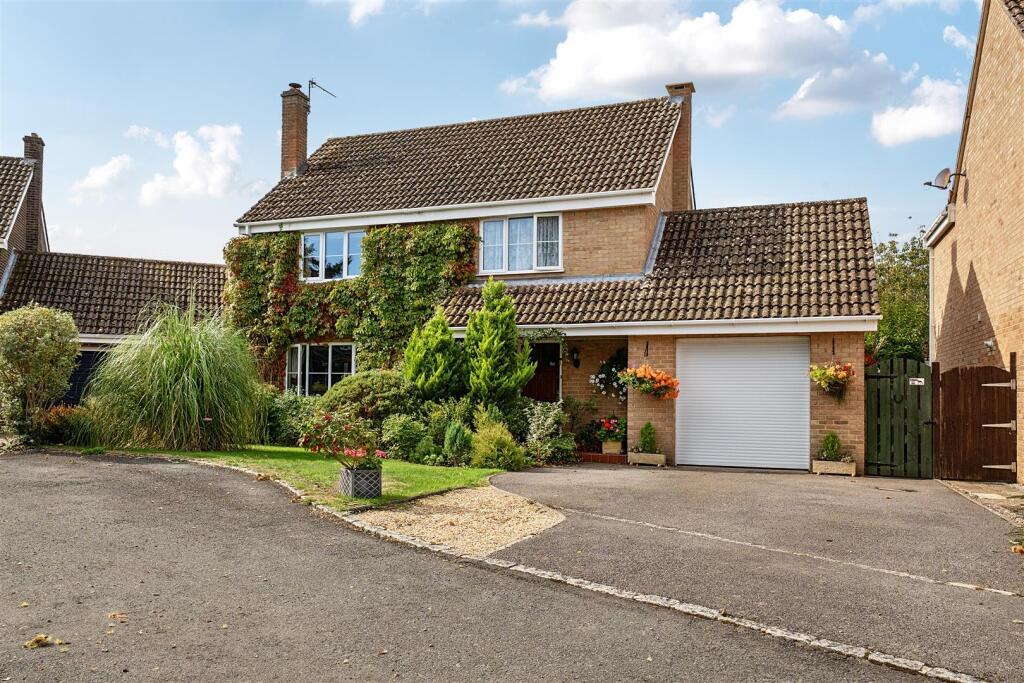 Main image of property: Chestnut Close, Rowde, SN10