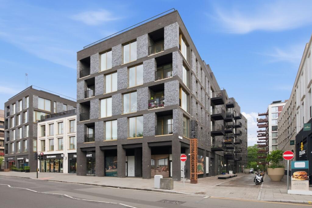 Main image of property: Bradshaw Yard, Lewis House, TW8