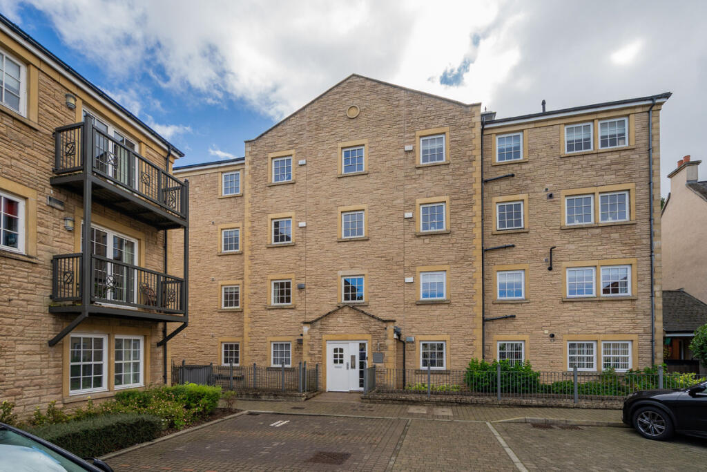 Main image of property: 31 Flat 9 Woodhall Millbrae, Edinburgh, EH14