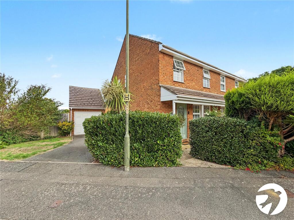 Main image of property: Wheatfields, Lordswood, ME5