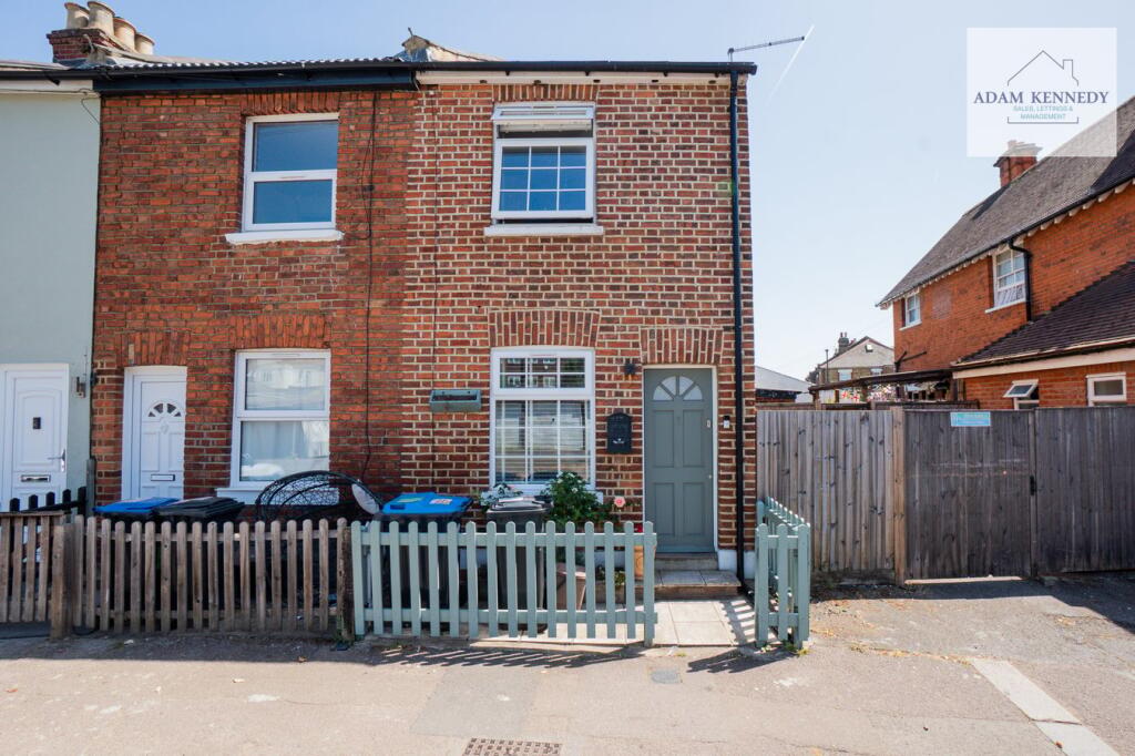 Main image of property: Batley Road, Enfield, EN2
