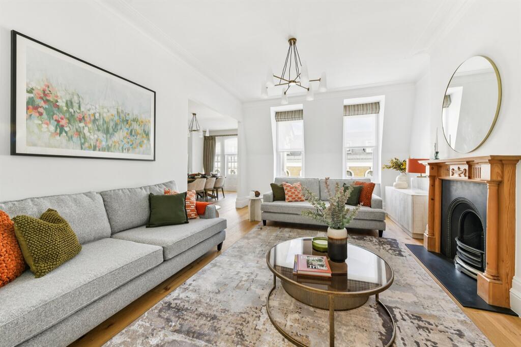 Main image of property: 4 bedroom Top Floor Flat in St Georges Court