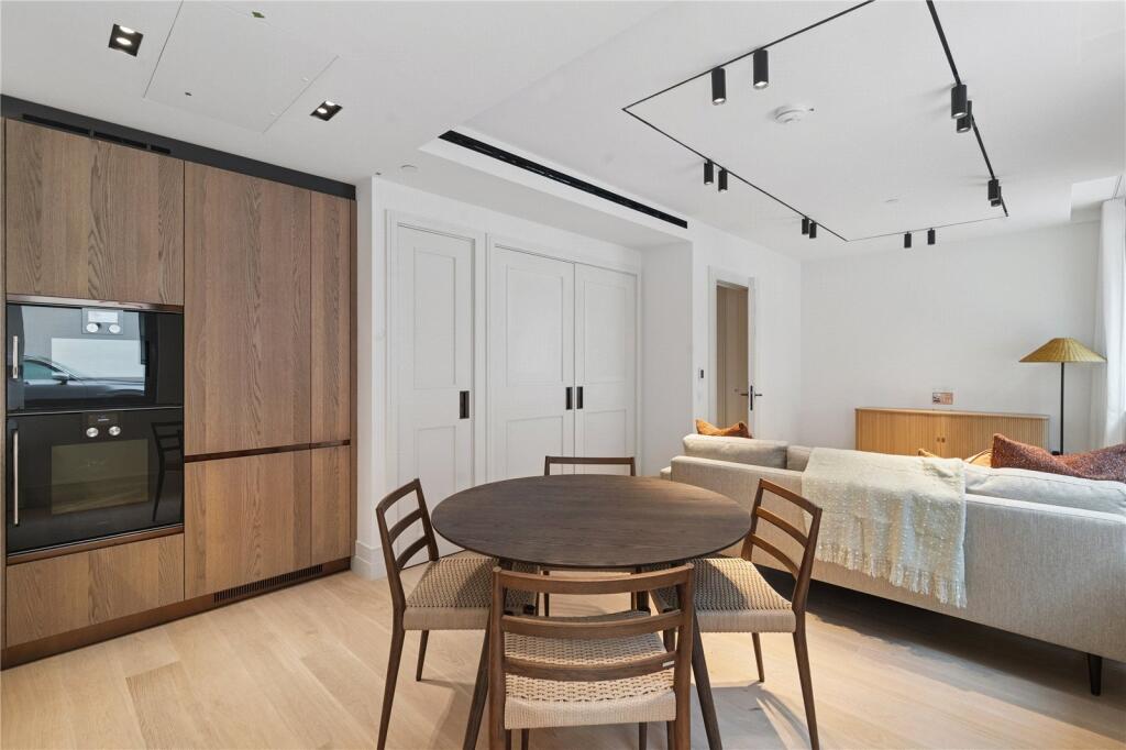 Main image of property: Redan Place, London, W2