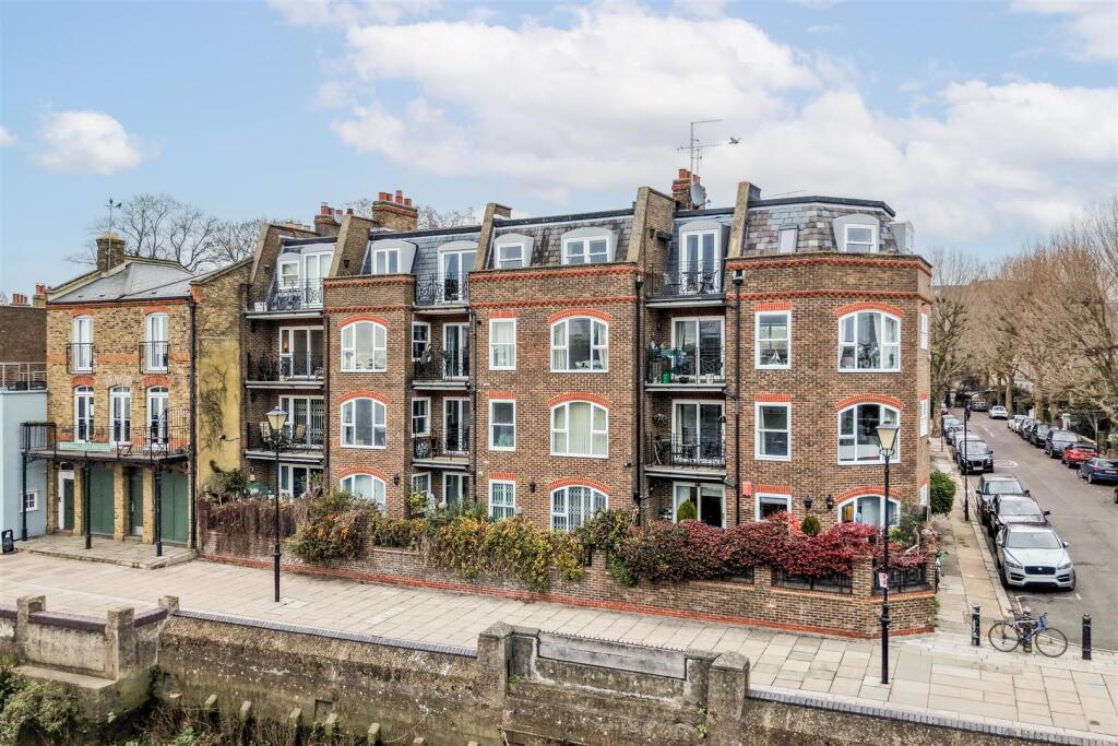 Main image of property: Lower Mall, W6