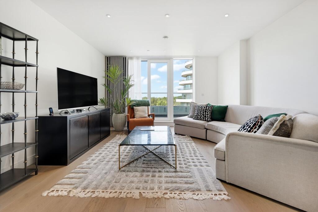 Main image of property: Queenstown Road, London, SW11