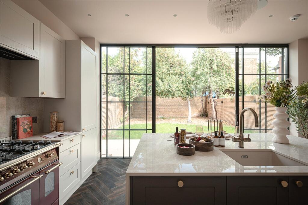 Main image of property: Dalston Lane, Hackney, London, E8