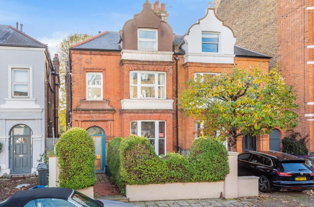 Main image of property: Wellesley Road, London